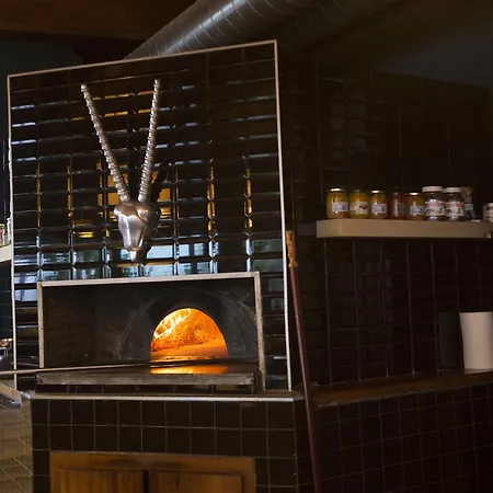 Luxury La Spelunca Bed & Breakfast *